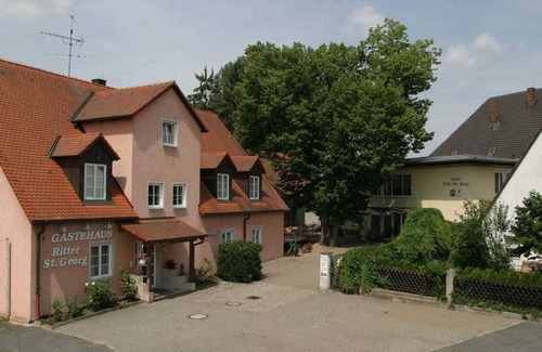 Erlangen Bed & Breakfast | Dreibettzimmer - Hotel & Gasthof Ritter St. Georg