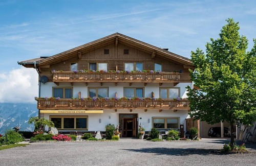 Weerberg Apartment | Dreibettzimmer mit Balkon - Ferienpension Steiner
