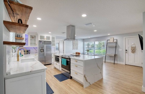 Ponce Inlet Apartment | Drift and Dune Beach, Pet Friendly, Steps to Beach