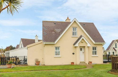 Templetown Cottage | DRIFTWOOD COTTAGE, pet friendly in Fethard-On-Sea, County Wexford
