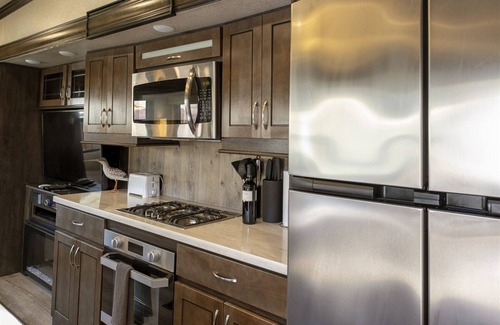 Fort Bragg House | Driftwood - In the heart of Fort Bragg close to world class beaches, hikes and more.