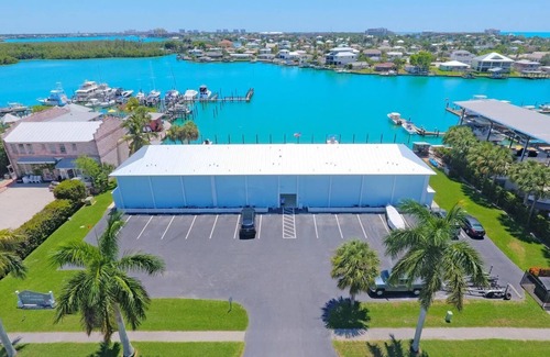 Isles of Capri Condo | Driftwood Landing 13- Isles of Capri Vacation Resort.