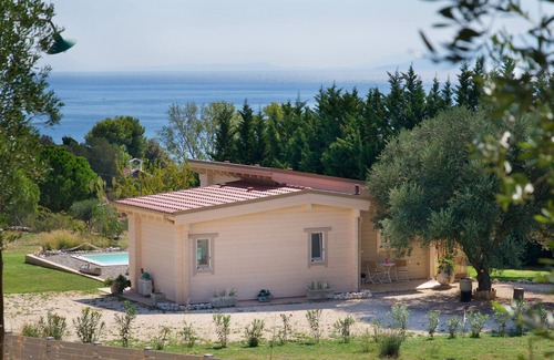 Karavados Villa | Driftwood Villas is an eco villa with a private pool, 3min walk from the beach!