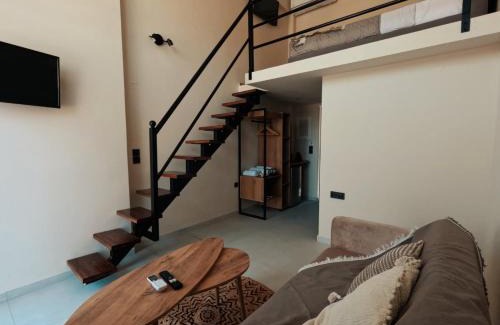 Nikiana Apartment | Dris Loft
