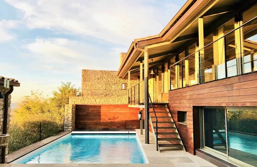 La Begude-de-Mazenc House | Drôme Provençale – A property with a swimming pool – Sleeps 10