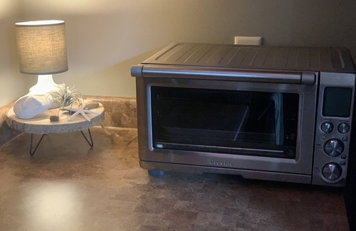 Spirit Lake Cabin | Drop your anchor at this cozy, well-appointed home with one-of-a-kind features.