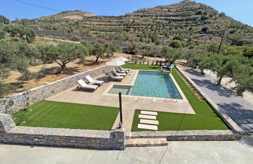 Agios Vasileios Villa | "Drosia Villa" Private Nature Getaway!