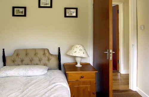 Kenmare Cottage | DROUMATOUK COTTAGE, pet friendly in Kenmare, County Kerry