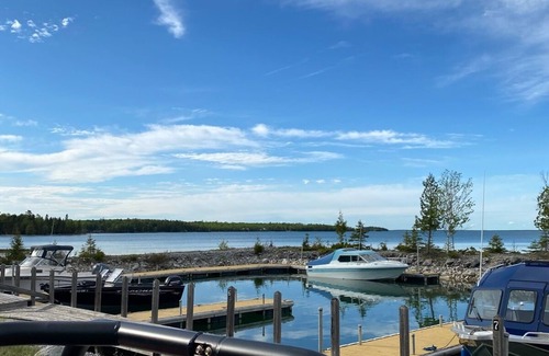 Drummond House | Drummond Island Vacation Homes - Clearwater