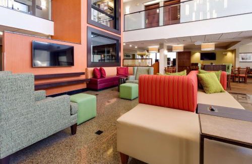 Englewood Hotel | Drury Inn & Suites Denver Tech Center