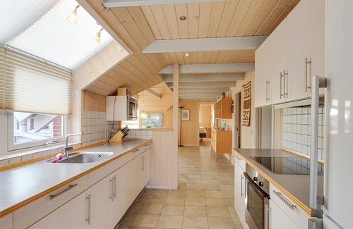 Nørre Lyngvig House | "Drusilla" - 800m from the sea by Interhome