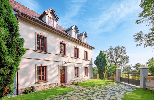 Duba Villa | Dubá LKZB04