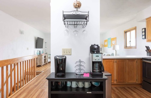 Sea Acres Condo | Duck Condo, 5 min walk to beach w/community pool!