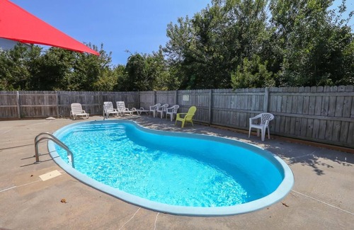 Carolina Dunes House | Duck 'N Cover 🏖️Spectacular 4 BR Home w/Pool, Hot Tub & Easy BEACH ACCESS-🏖️