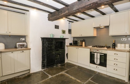 Duddon Valley Cottage | DUDDON COTTAGE, pet friendly, with open fire in Broughton-In-Furness