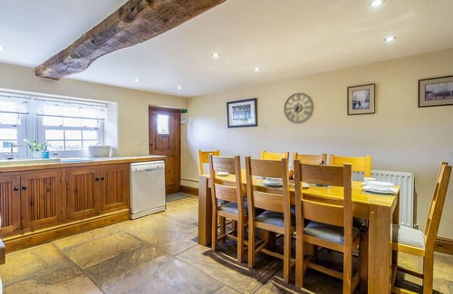 Appleby-in-Westmorland House | DUDMIRE, pet friendly, with open fire in Appleby-In-Westmorland