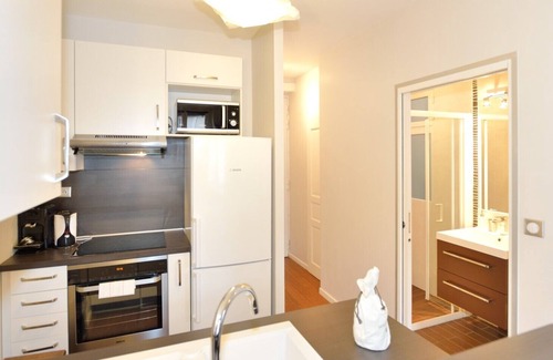 Voltaire - Saint Amour Apartment | Duguesclin - Appart'Ambiance