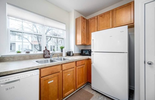 Durham House | Duke 10 Min Away! 3 Bedroom