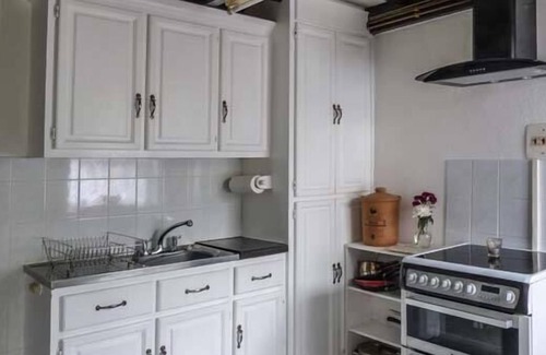 Oughterard Cottage | DUN NA RON, family friendly in Oughterard, County Galway