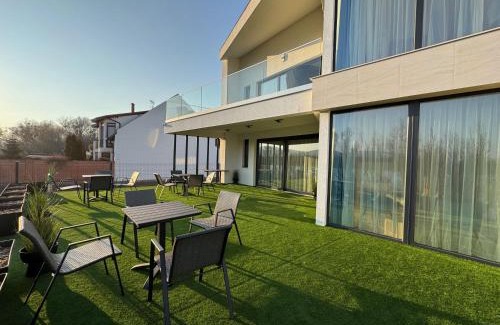 Veroce Bed & Breakfast | Duna Corner Panzió