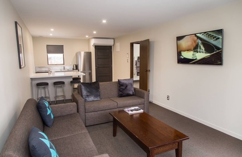 North Dunedin Hotel | Dunedin Motel and Villas