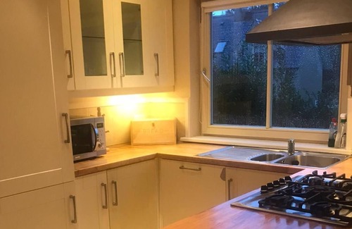 Kenmare Cottage | Dunkerron Woods 4 bedroom 4008 - sleeps 8 guests in 4 bedrooms