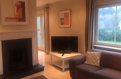 Kenmare Cottage | Dunkerron Woods 4 bedroom 4008 - sleeps 8 guests in 4 bedrooms