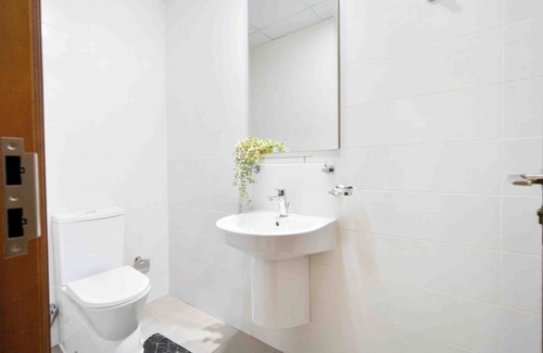 Za'abeel 2 Apartment | Dunya Tower 1BR Heart of Dubai Downtown