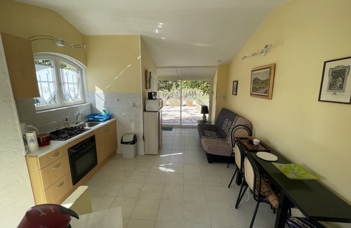 La Cadiere-d'Azur House | DUPLEX APARTMENT, SEA VIEW
