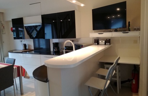 Wavre Apartment | Duplex apartment, 9 pers. 1/2 h from Brussels