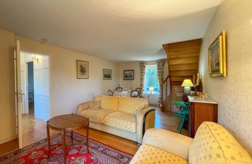Les Authieux-du-Puits House | Duplex Charmant au Cœur du Pays des Haras avec Jardin Paysagé et Étang - Tout Équipé, Draps Inclus - FR-1-497-114