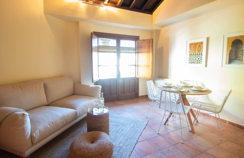 Sacromonte Apartment | Dúplex Cuesta del Chapiz with views of the Alhambra