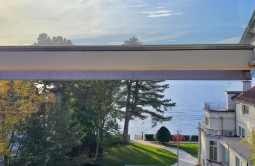 District 8 Apartment | Duplex Dream Lake View Gold Coast 3 km from Zurich