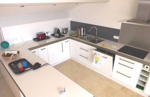 Toulon - Hyeres Apartment | Duplex Exceptionnel Pieds Dans L'eau 200 M2 et 150 M2 de Terrasse vue mer