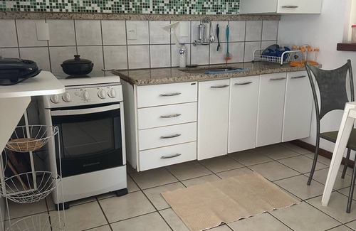 Enseada Azul House | Duplex house in a gated community, 2 minutes from Bacutia Beach - Guarapari.