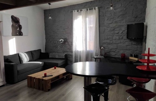 Lunel Apartment | Duplex in the heart of Lunel