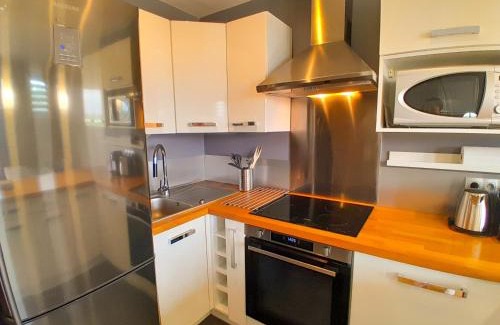Sartrouville Apartment | Duplex lumineux, balcon, parking, plein centre
