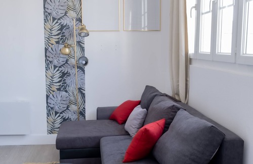 Le Bourget Apartment | Duplex Lumineux-netflix
