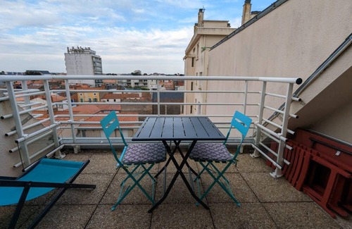 Les Sables d'Olonne Apartment | Duplex near the beach