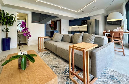 Leblon Apartment | Duplex Penthouse with Pool for Seasonal Rental in Leblon