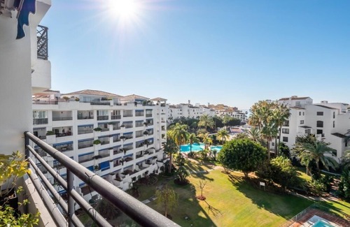 Puerto Banus Apartment | Duplex Penthouse in the heart of Puerto Banus, Marbella