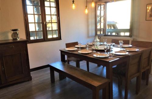 Eguisheim Apartment | Duplex Saint Lustre, view over castle and storks, 5 mn from Colmar