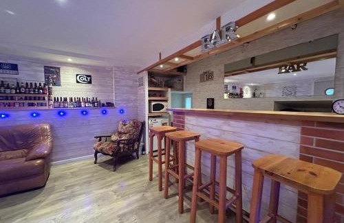 Tournon-sur-Rhone Apartment | Duplex spacieux 6p avec bar et garage