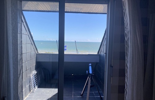Damgan Apartment | DUPLEX T4 IMPRENABLE OCEAN VIEW DIRECT BEACH ACCESS 3 bedrooms sleeps 8
