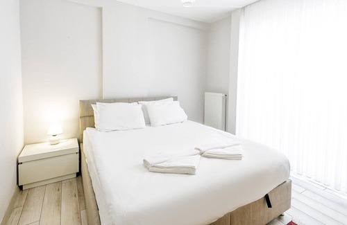 Altnkum Mahallesi Apartment | Duplex with Balcony 5 min to Konyaalti Beach