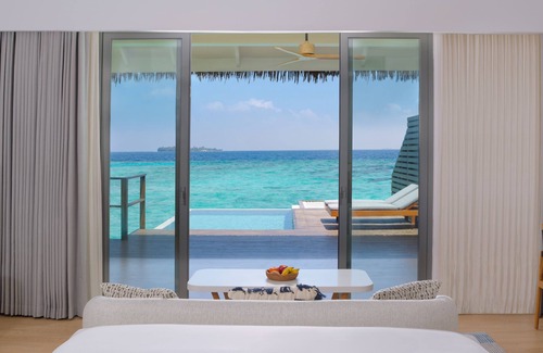 Farukolhufushi Island Hotel | dusitD2 Feydhoo Maldives