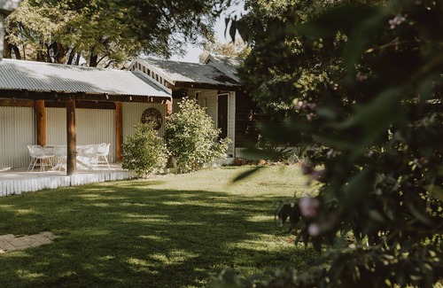 Dwellingup House | Dwellingup Retreat is cottage close to forest and shops