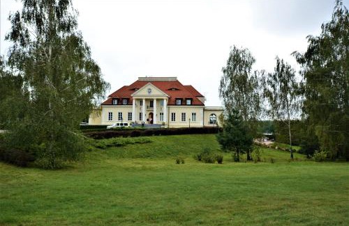 gmina Pniewy House | Dwor Osieczek