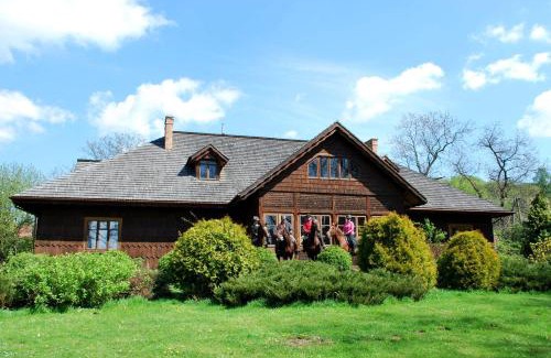 Trzesniow House | Dwor Trzesniow
