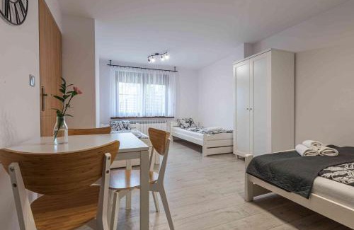 gmina Polanka Wielka House | Dworek na Zakręcie - noclegi Zator